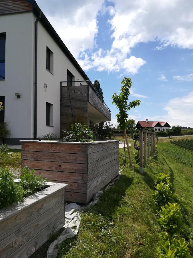 Weinstrassenapartment Fam. Dietrich Ratsch an der Weinstraße Zewnętrze zdjęcie